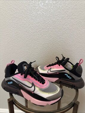 Nike Pink & Black Air Max 2090-inspired Sneakers